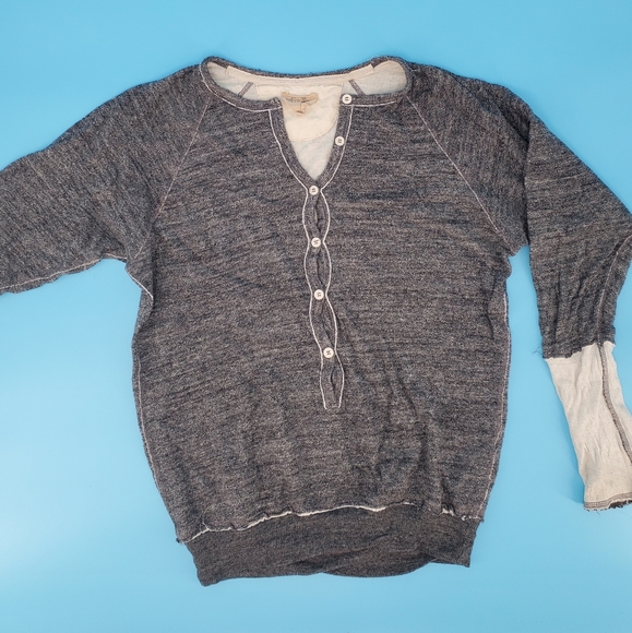 Wilfred Free longsleeve